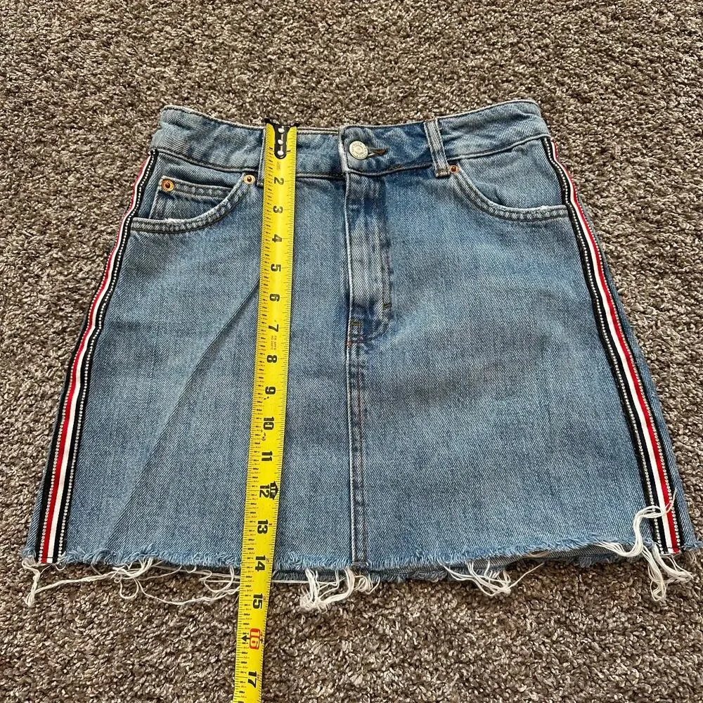 TOPSHOP MOTO Women's Denim Mini Skirt Size 4
